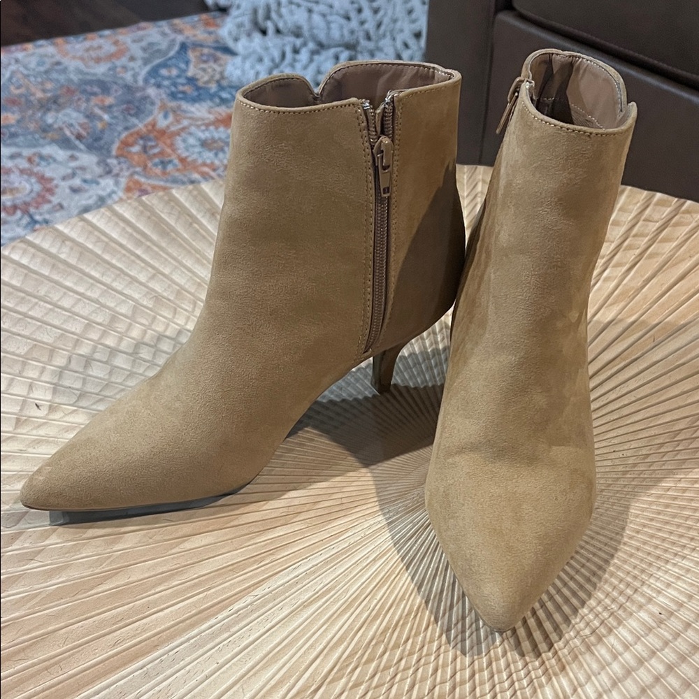 Journee Collection Tan Ankle Booties